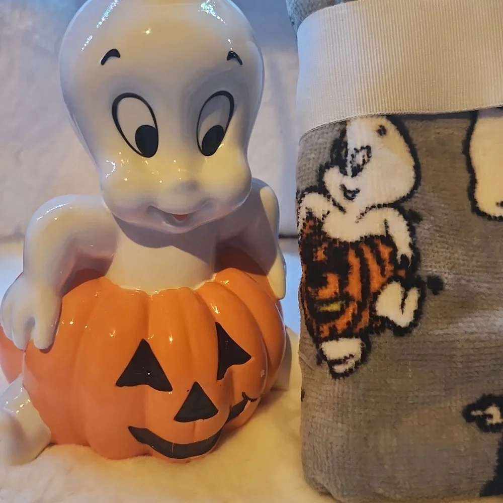 Casper The Friendly Ghost, Halloween 90's Character Spooky Friendly Bathroom Set